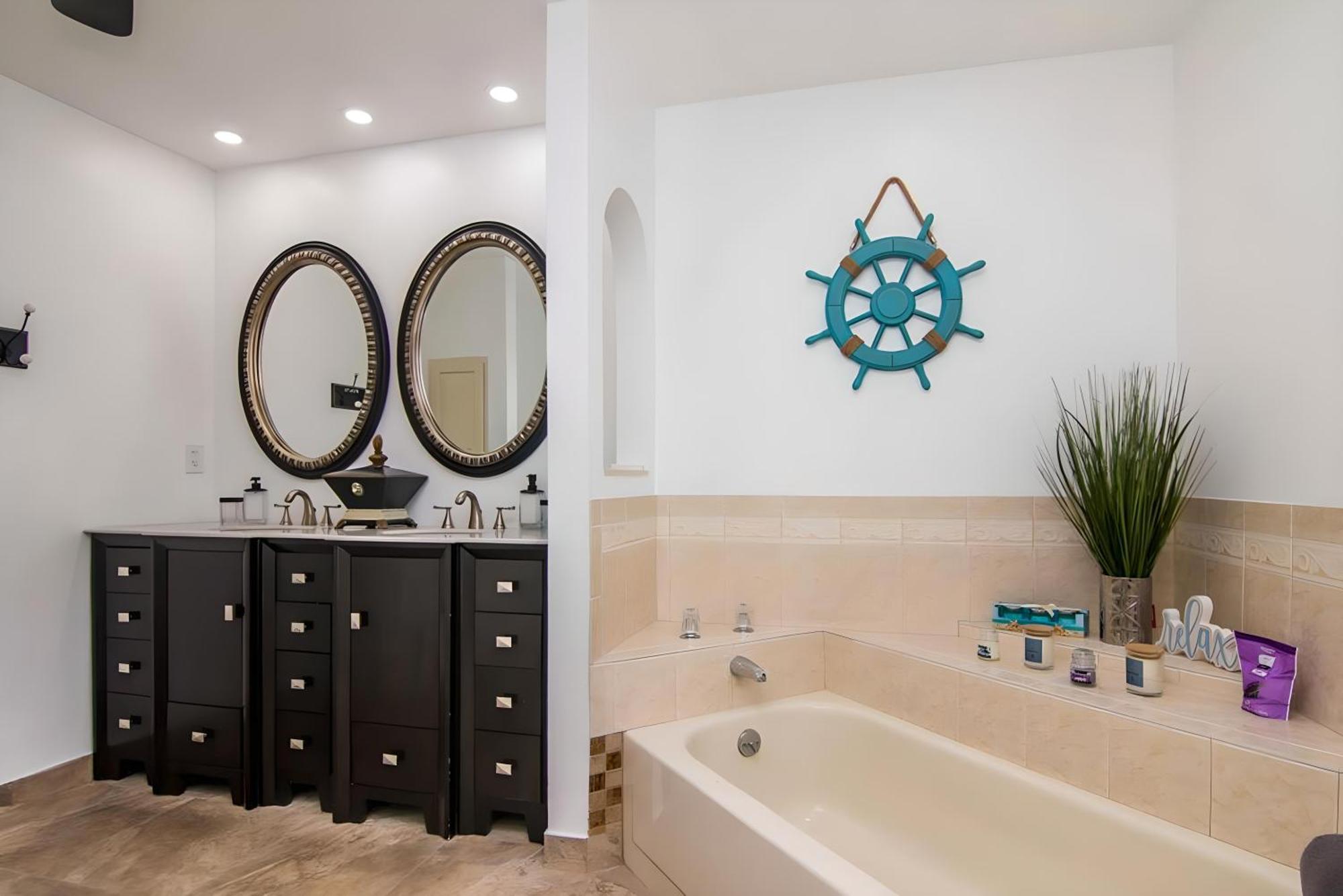 House With A Boatyour Private Waterfront Resort Port Charlotte Extérieur photo